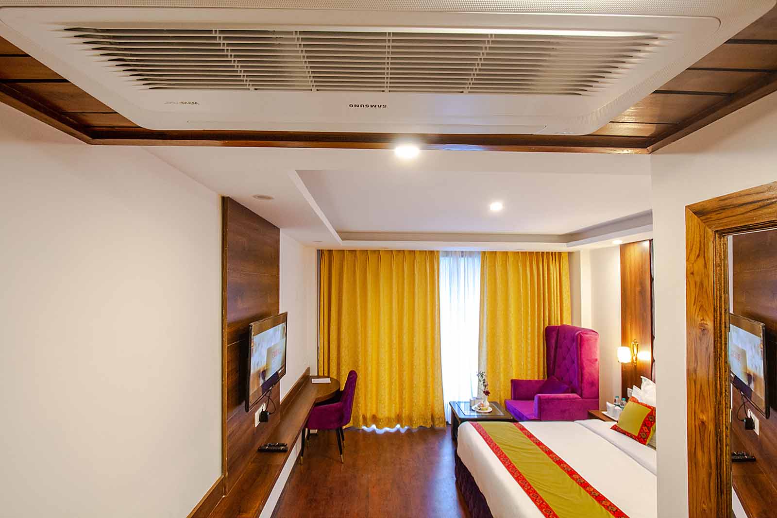 Room Amenities 2